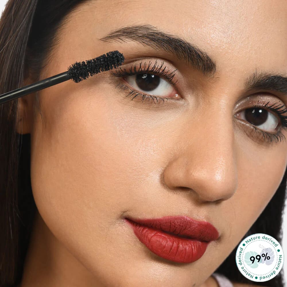 Best Botanico Super Shield Mascarafor Indian skintoneCarbon Black 01