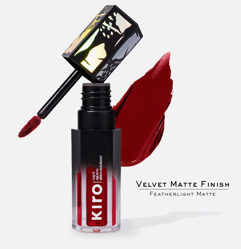 Velvet Soufflé Soft Matte Liquid Lipstick - Carnival Red 15